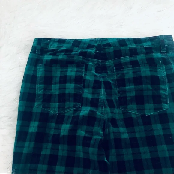 TALBOTS VELVETEEN BLACK-GREEN PLAID ANKLE PANTS.SIZE 16 - Picture 5 of 10